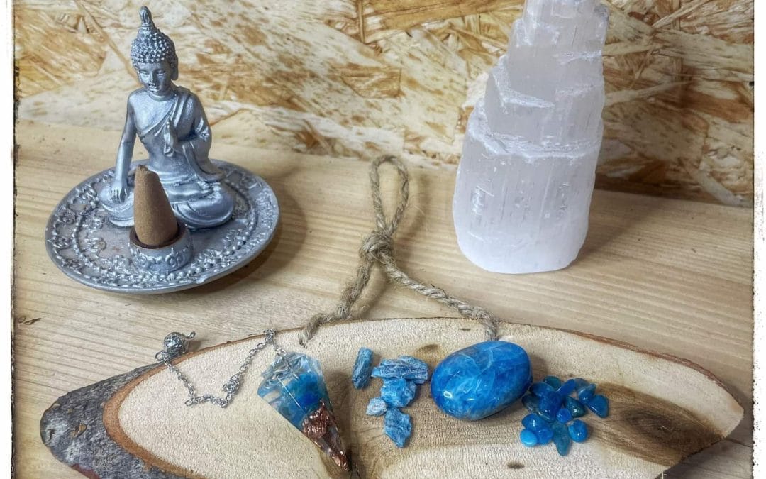 L’Apatite bleue, messagère de l’équilibre intérieur