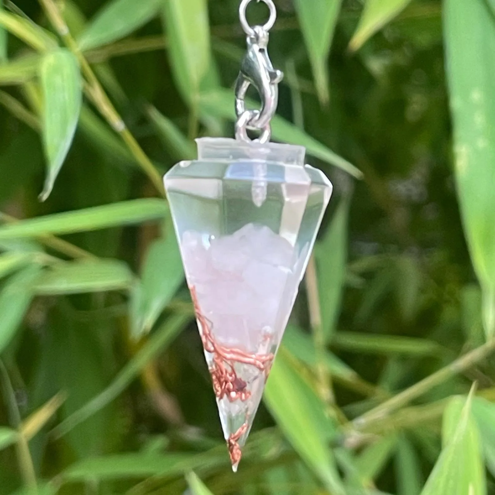pendule orgonite Quartz rose