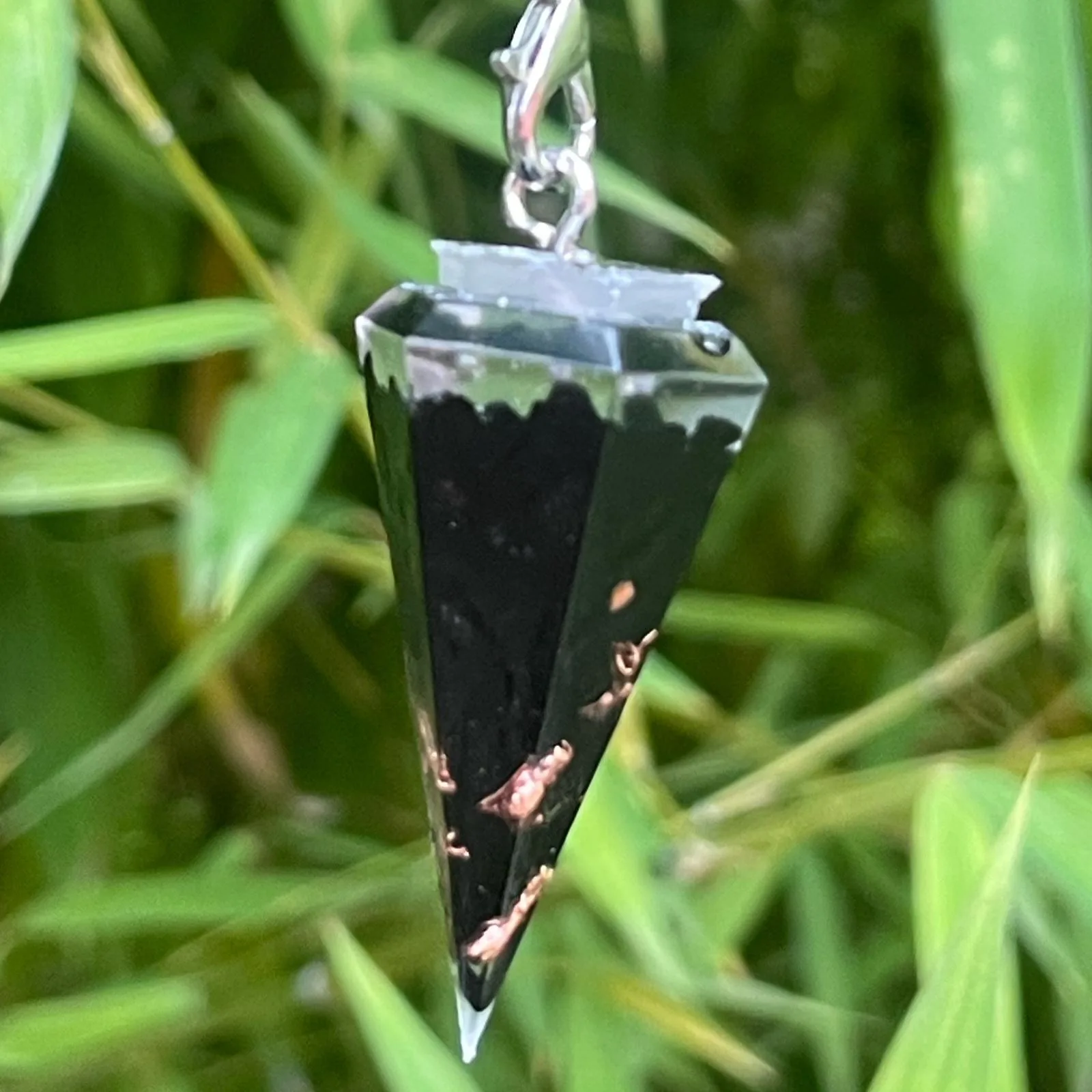 pendule orgonite tourmaline noire