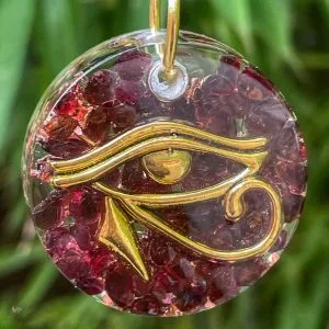 pendentif énergétique personnalisé